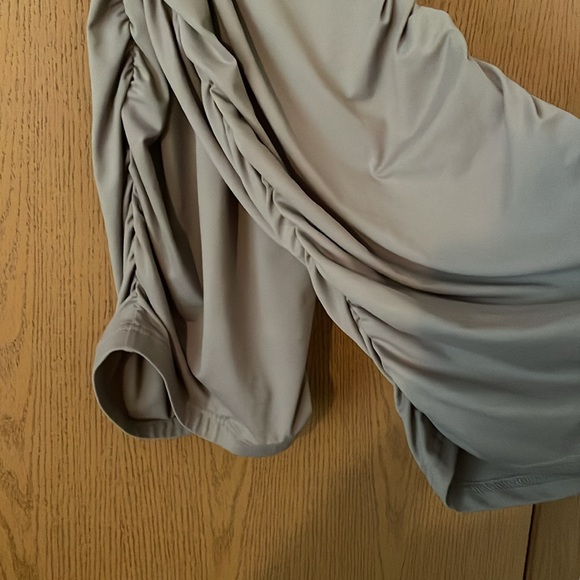 SHEIN Tan Strapless Two Piece scrunched sides Dresses - Picture 4 of 5